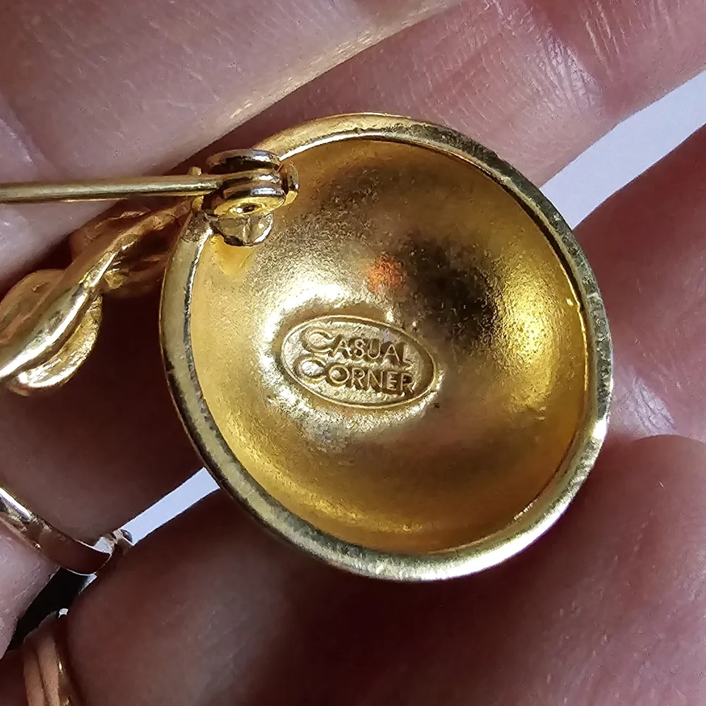 Vintage fun brooch